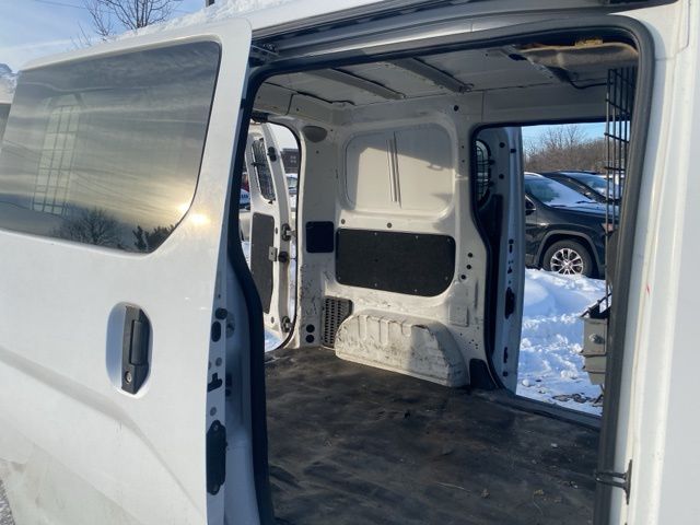 2017 Chevrolet City Express 1LT - Photo 12