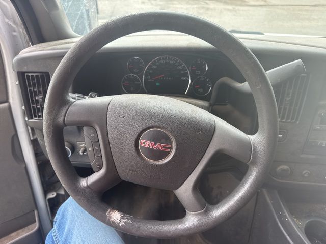 2017 GMC Savana Cargo Work Van - Photo 6