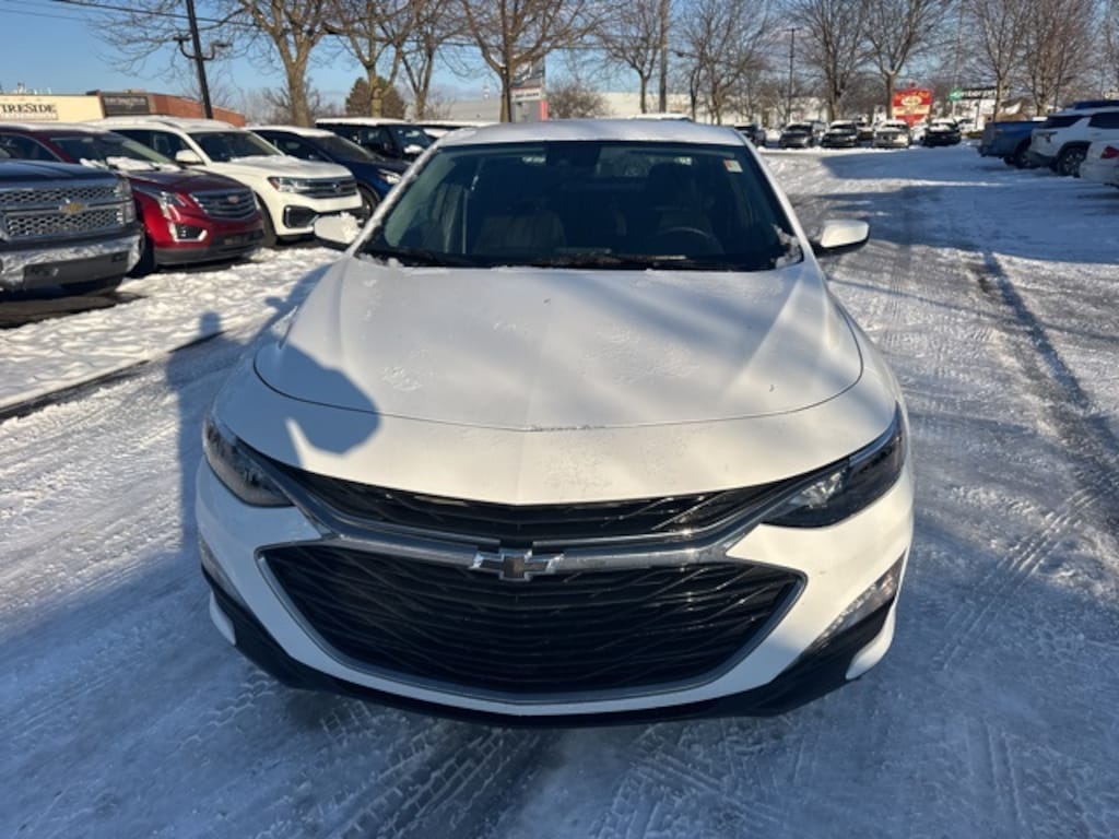 Used 2024 Chevrolet Malibu 1LT Sedan