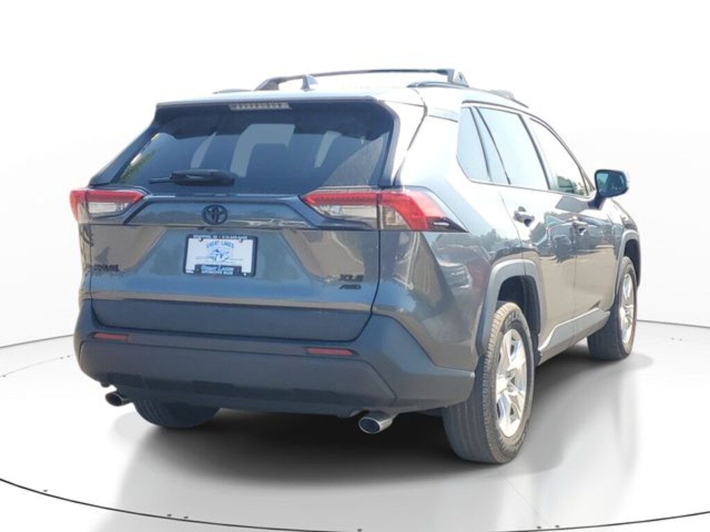 Used 2021 Toyota RAV4 XLE SUV