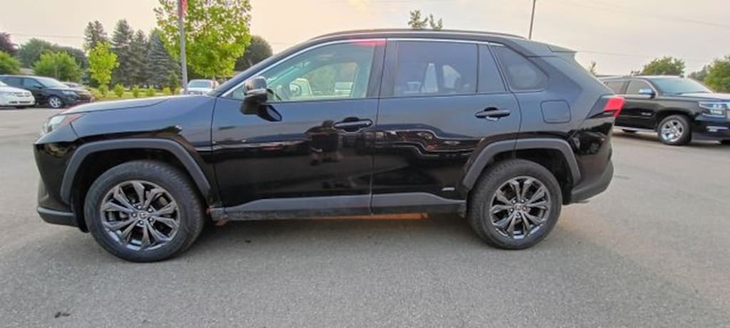 Used 2022 Toyota RAV4 Hybrid XLE Premium SUV