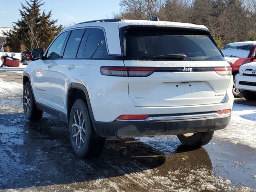 Used 2024 Jeep Grand Cherokee Limited SUV