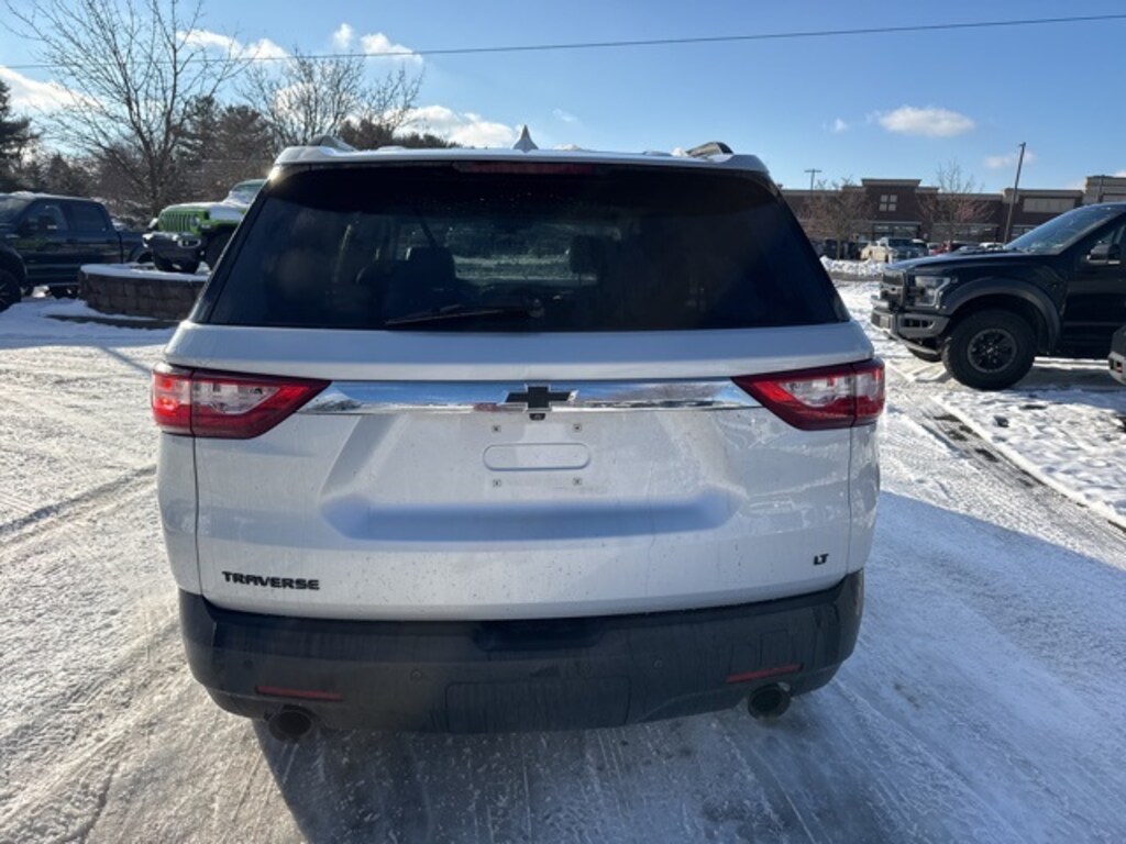 Used 2020 Chevrolet Traverse LT Cloth w/1LT SUV