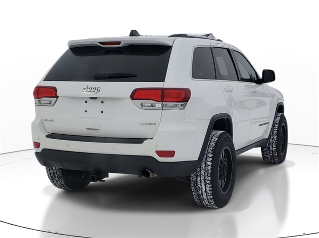 Used 2021 Jeep Grand Cherokee Laredo SUV