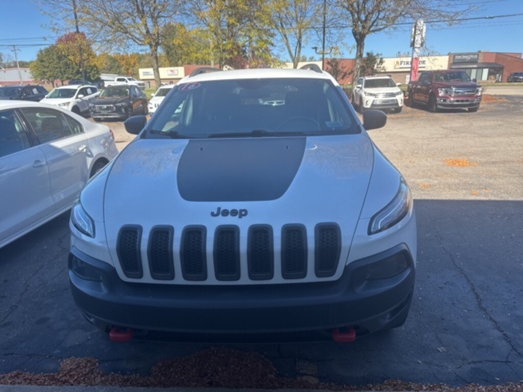 Used 2016 Jeep Cherokee Trailhawk 4x4 SUV