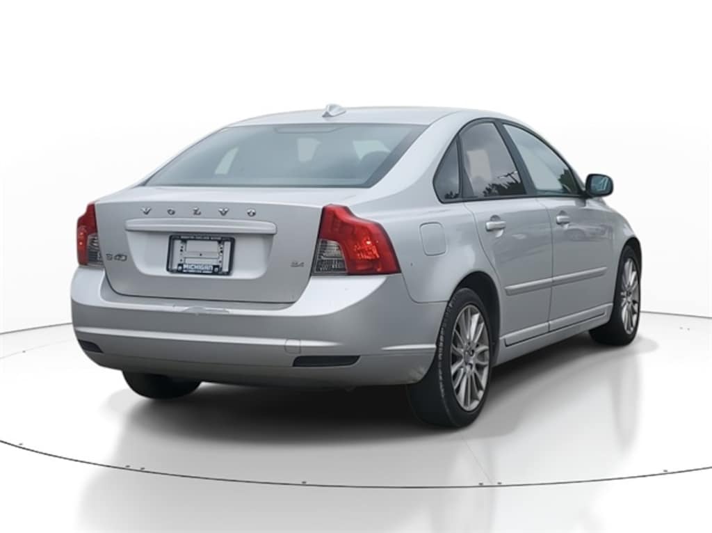 Used 2009 Volvo S40 2.4i Sedan