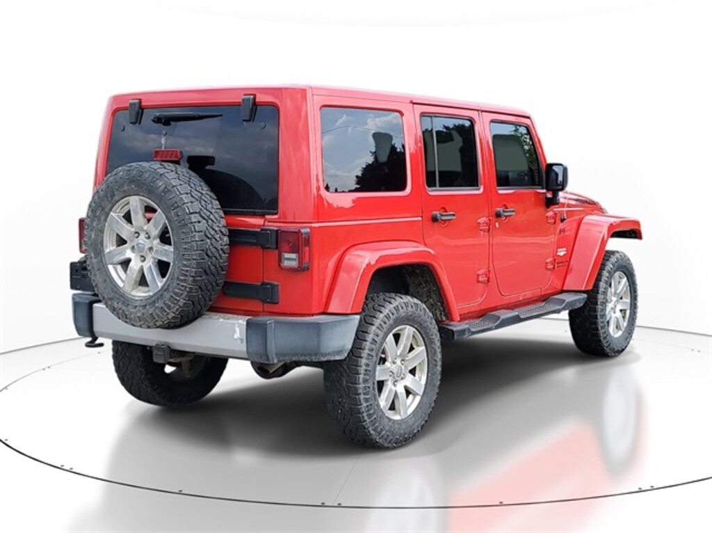 Used 2014 Jeep Wrangler Unlimited Sahara 4x4 SUV