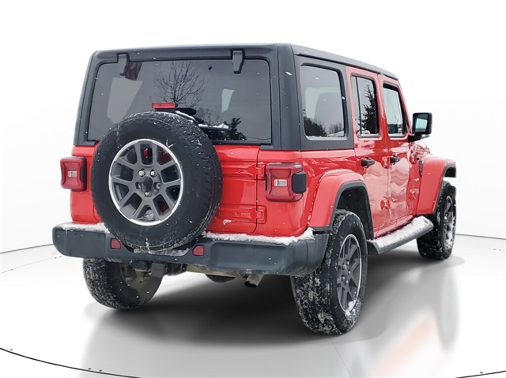 Used 2018 Jeep Wrangler Unlimited Sahara 4x4 SUV