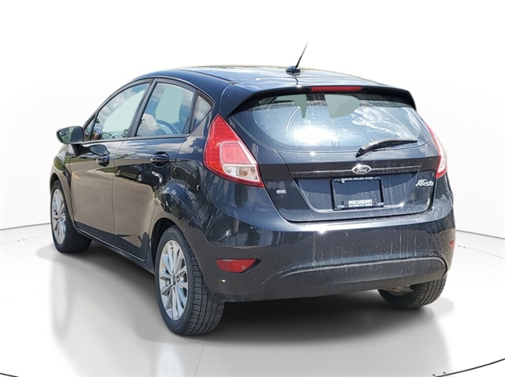 Used 2014 Ford Fiesta SE Hatchback
