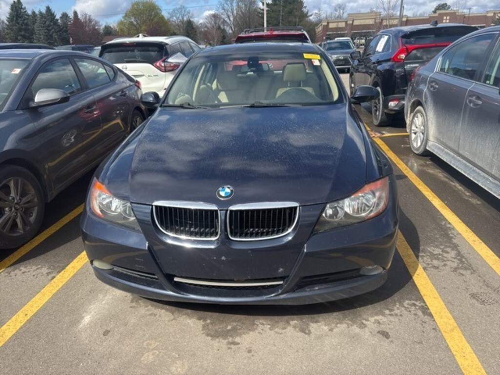 Used 2006 BMW 325i Sedan