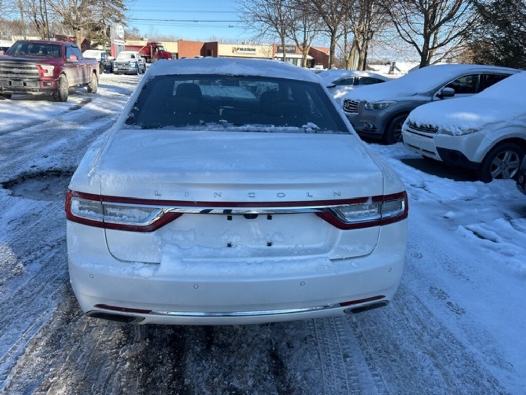 Used 2018 Lincoln Continental Select Sedan