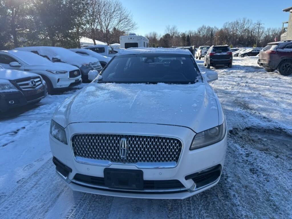 Used 2018 Lincoln Continental Select Sedan