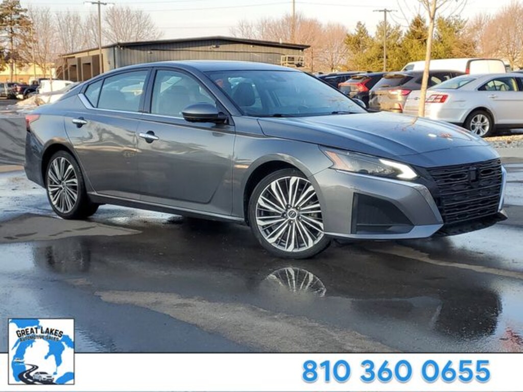 Used 2023 Nissan Altima 2.5 SL Sedan