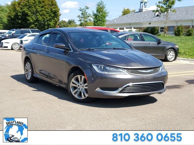 2016 Chrysler 200 Limited