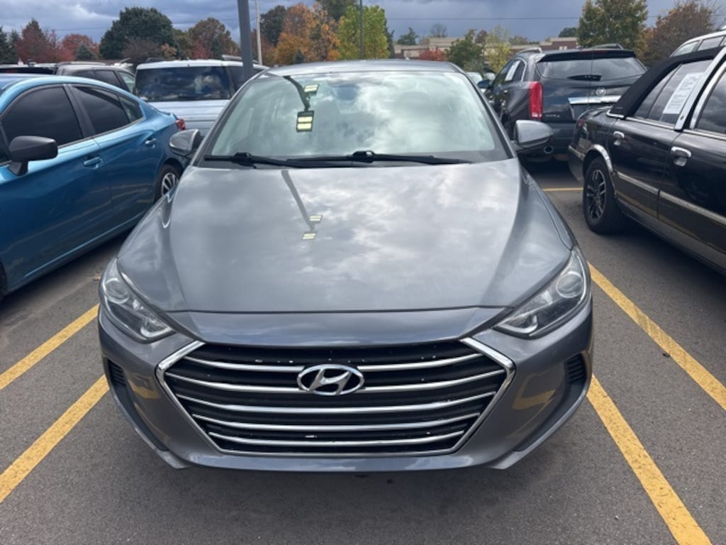 Used 2018 Hyundai Elantra SEL Sedan