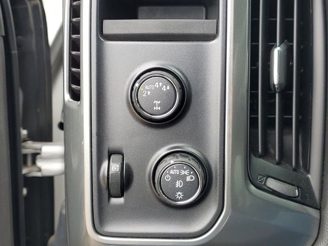 2017 Chevrolet Silverado 1500 LT - Photo 15