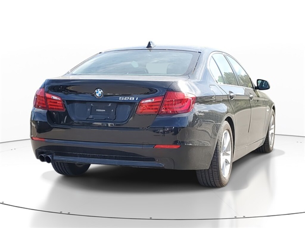 Used 2011 BMW 528i Sedan