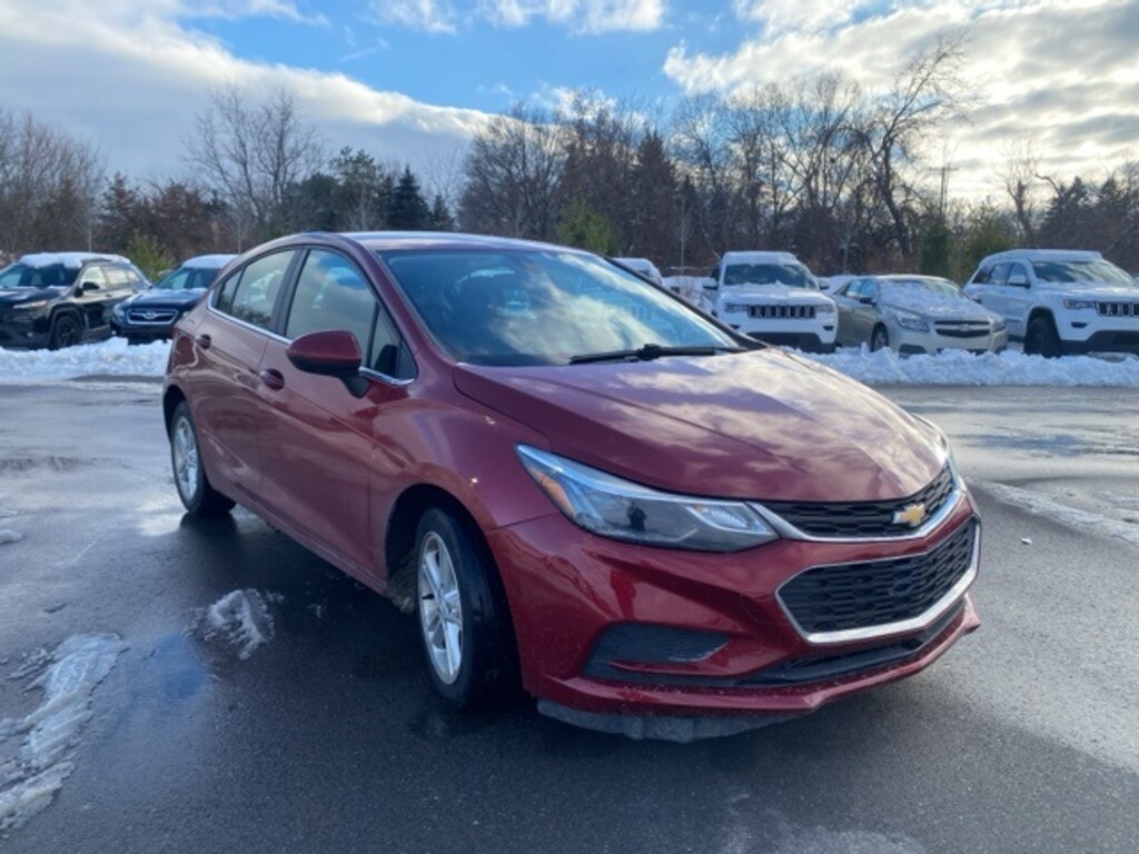 Used 2018 Chevrolet Cruze LT Auto Hatchback