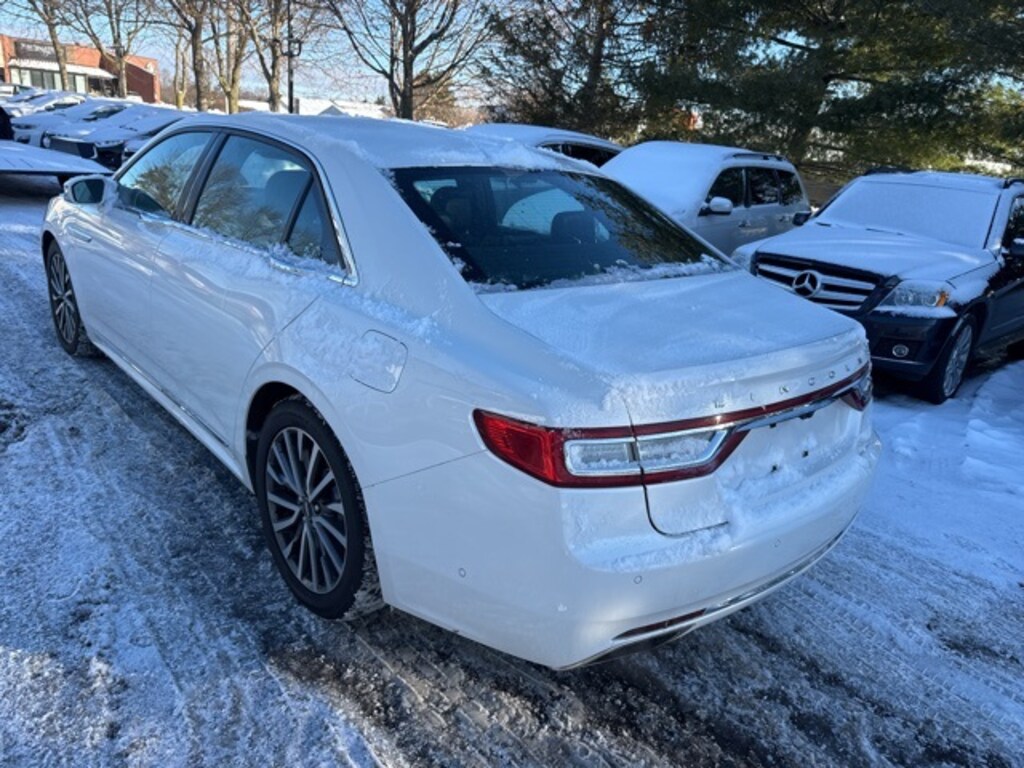 Used 2018 Lincoln Continental Select Sedan