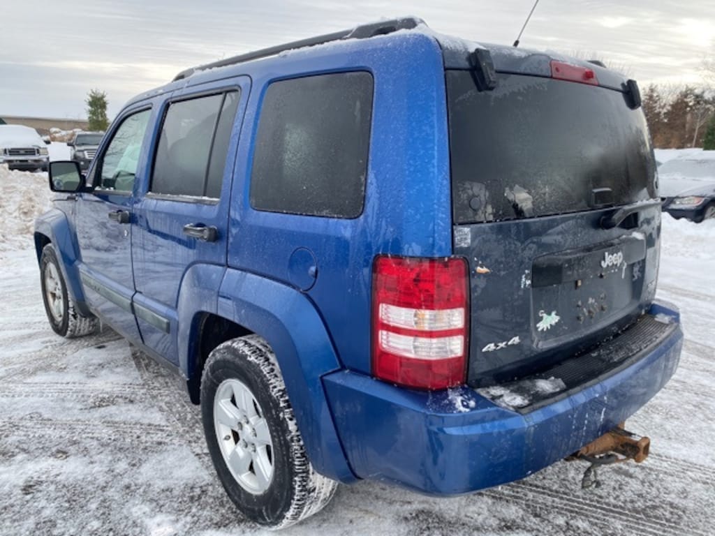 Used 2009 Jeep Liberty Sport SUV