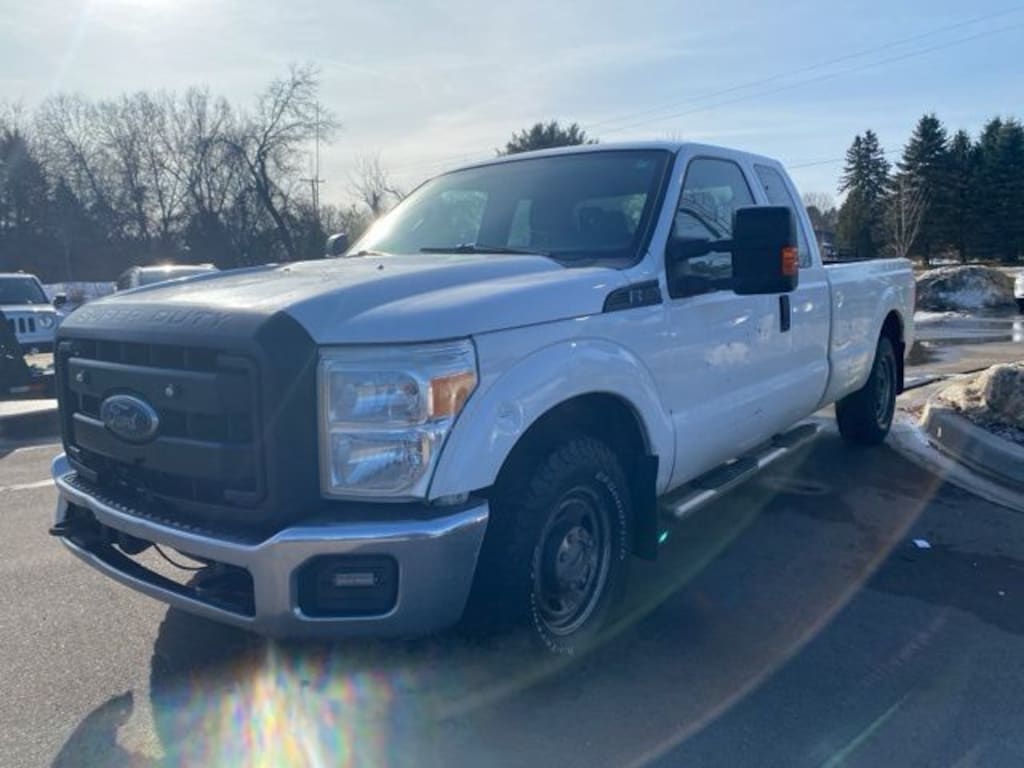 Used 2015 Ford F-250 XL Truck Super Cab