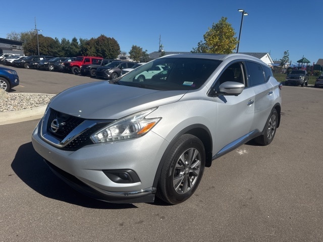 2017 Nissan Murano SL's photo