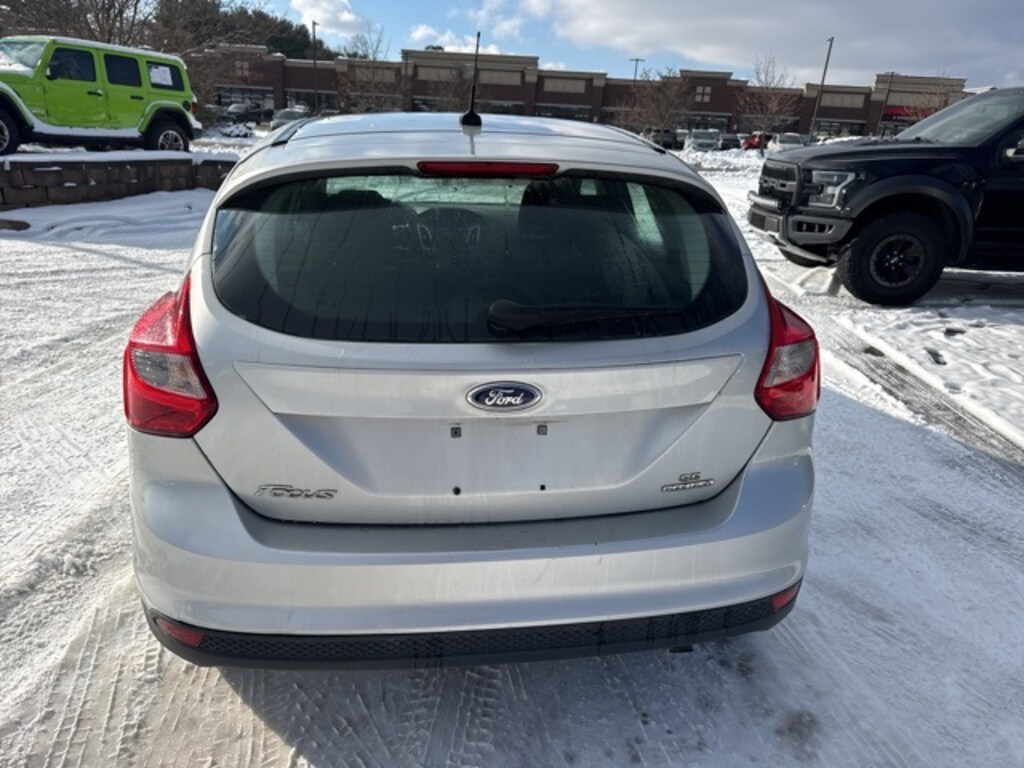Used 2013 Ford Focus SE Hatchback