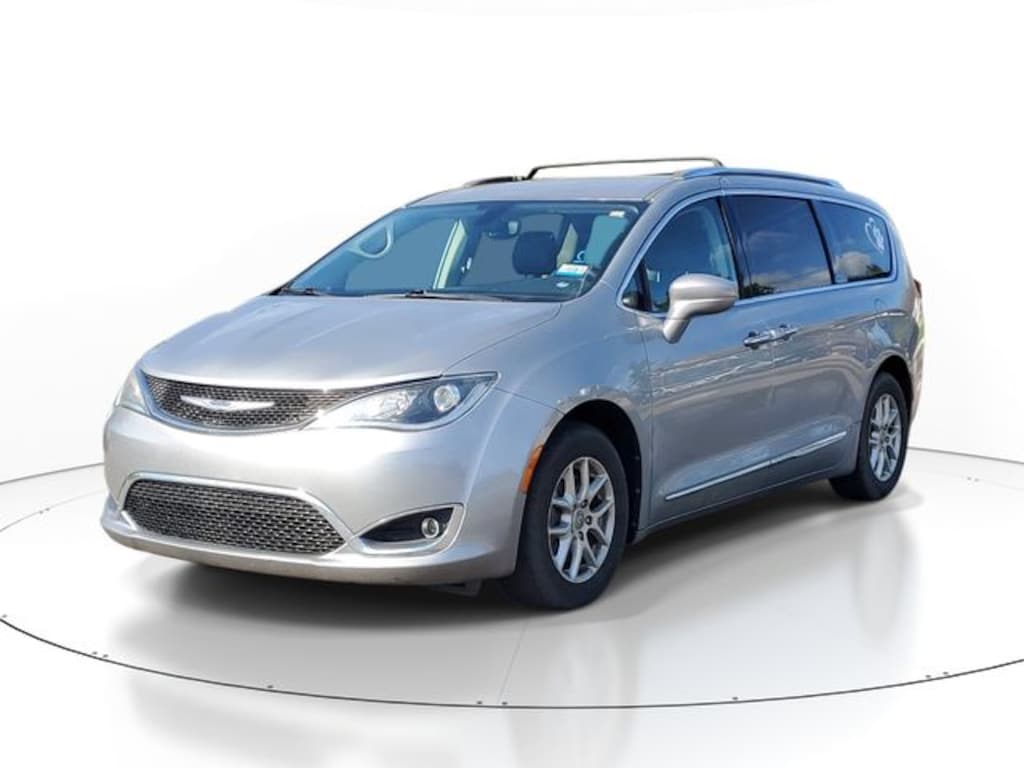 Used 2020 Chrysler Pacifica Touring L Van Passenger Van