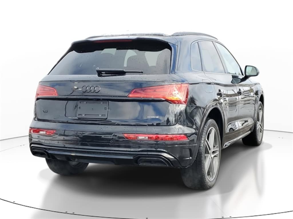 Used 2025 Audi Q5 e 55 Premium Plus SUV