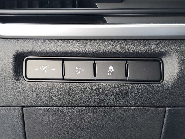2023 Kia Telluride LX - Photo 14