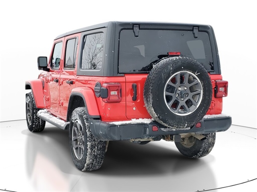 Used 2018 Jeep Wrangler Unlimited Sahara 4x4 SUV
