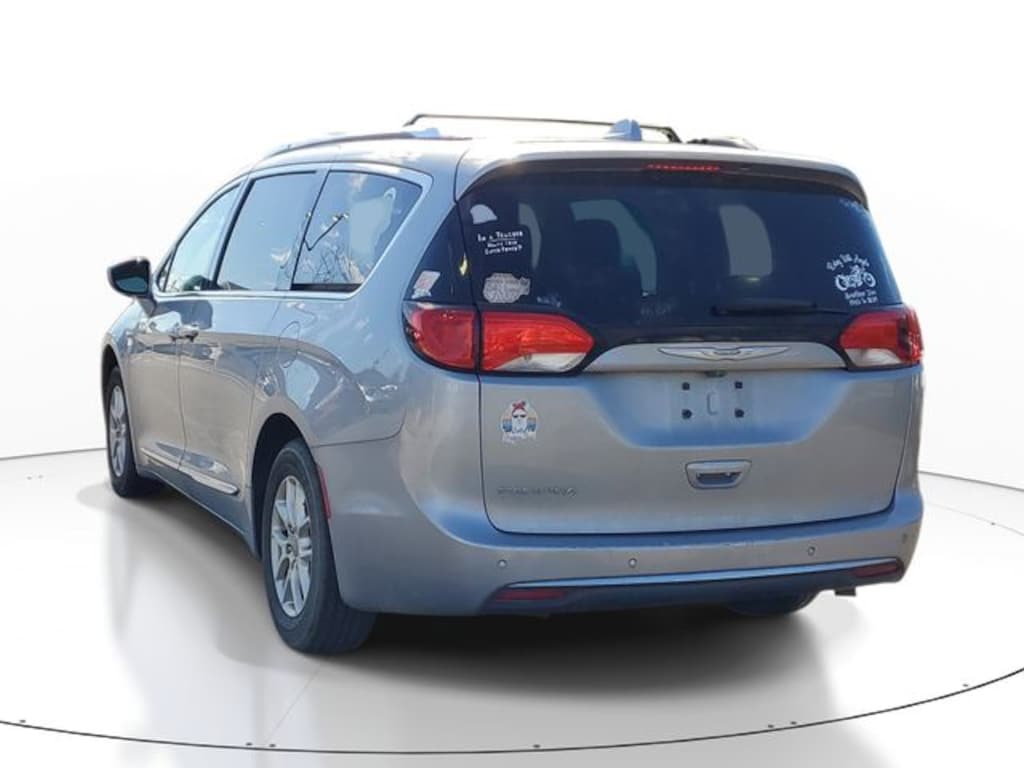 Used 2020 Chrysler Pacifica Touring L Van Passenger Van