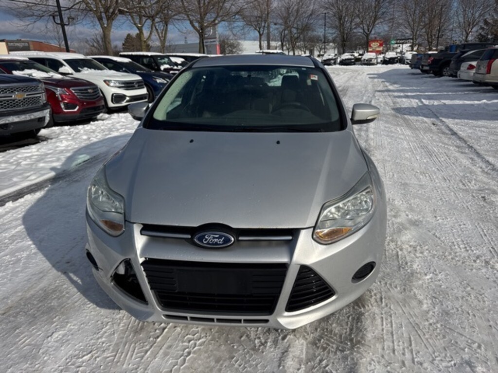 Used 2013 Ford Focus SE Hatchback