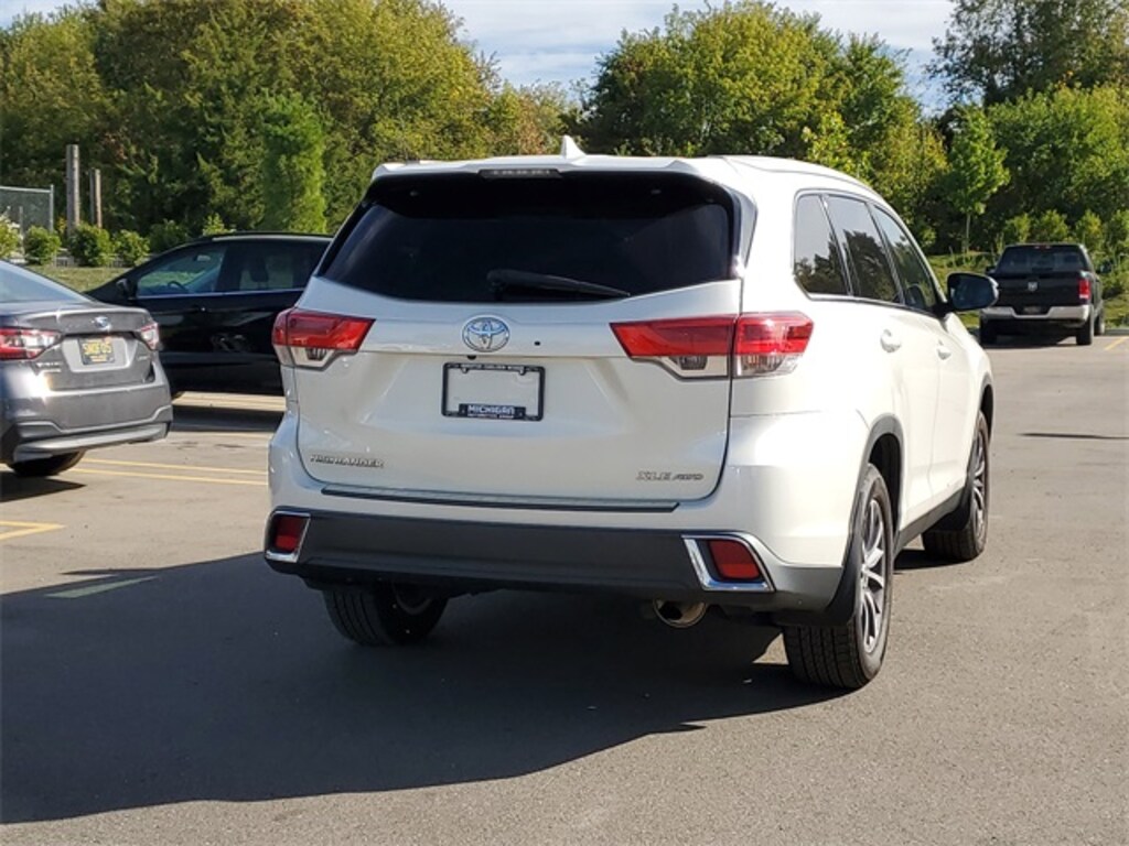 Used 2019 Toyota Highlander SUV