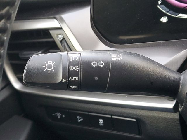 2023 Kia Telluride LX - Photo 17