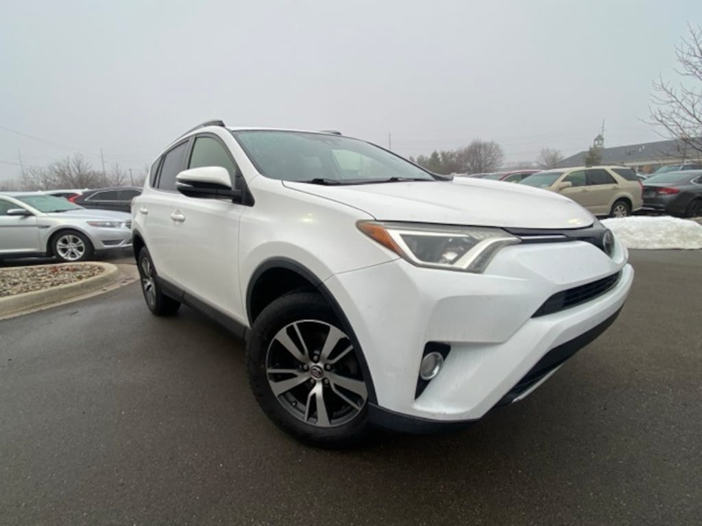 Used 2018 Toyota RAV4 XLE SUV