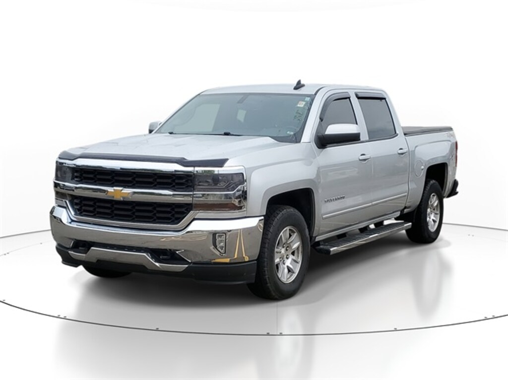 Used 2017 Chevrolet Silverado 1500 LT w/1LT Truck Crew Cab