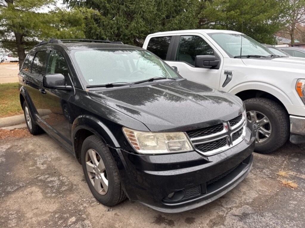 Used 2011 Dodge Journey Mainstreet SUV