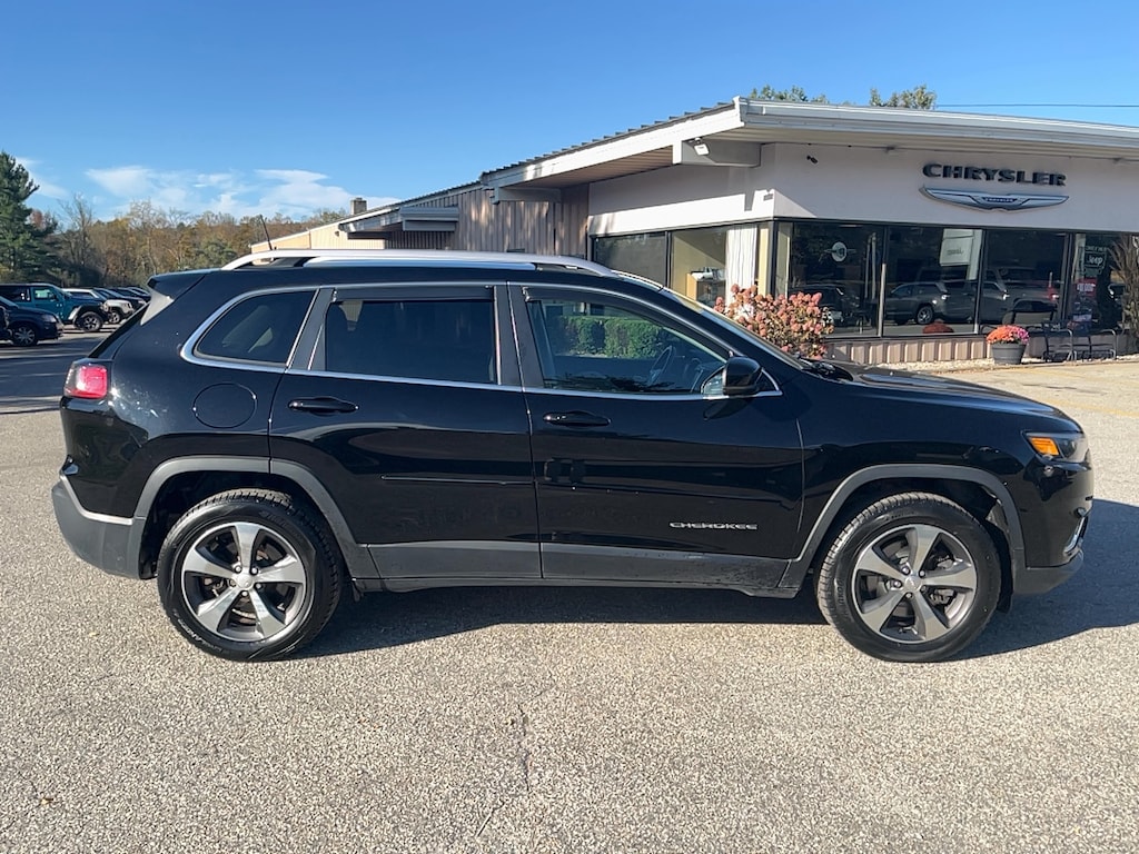 Used 2019 Jeep Cherokee Limited SUV