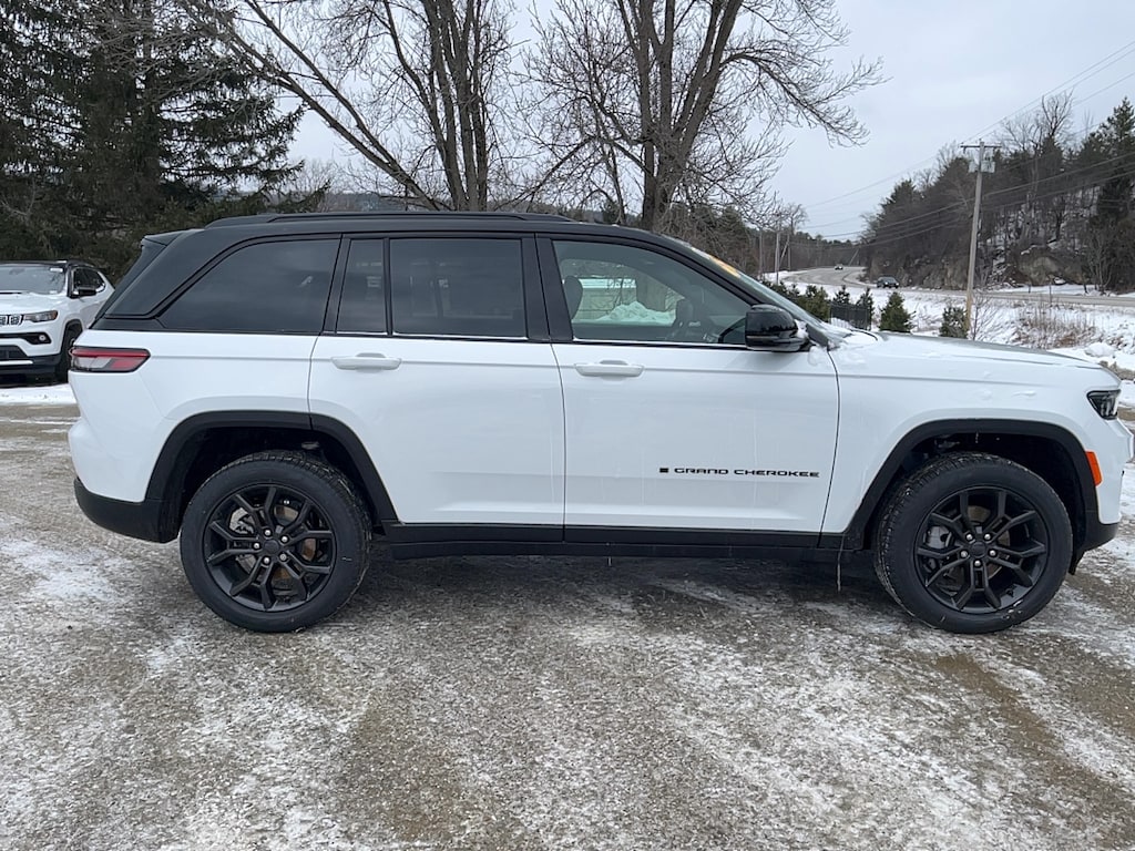 New 2025 Jeep Grand Cherokee LIMITED 4X4 Sport Utility