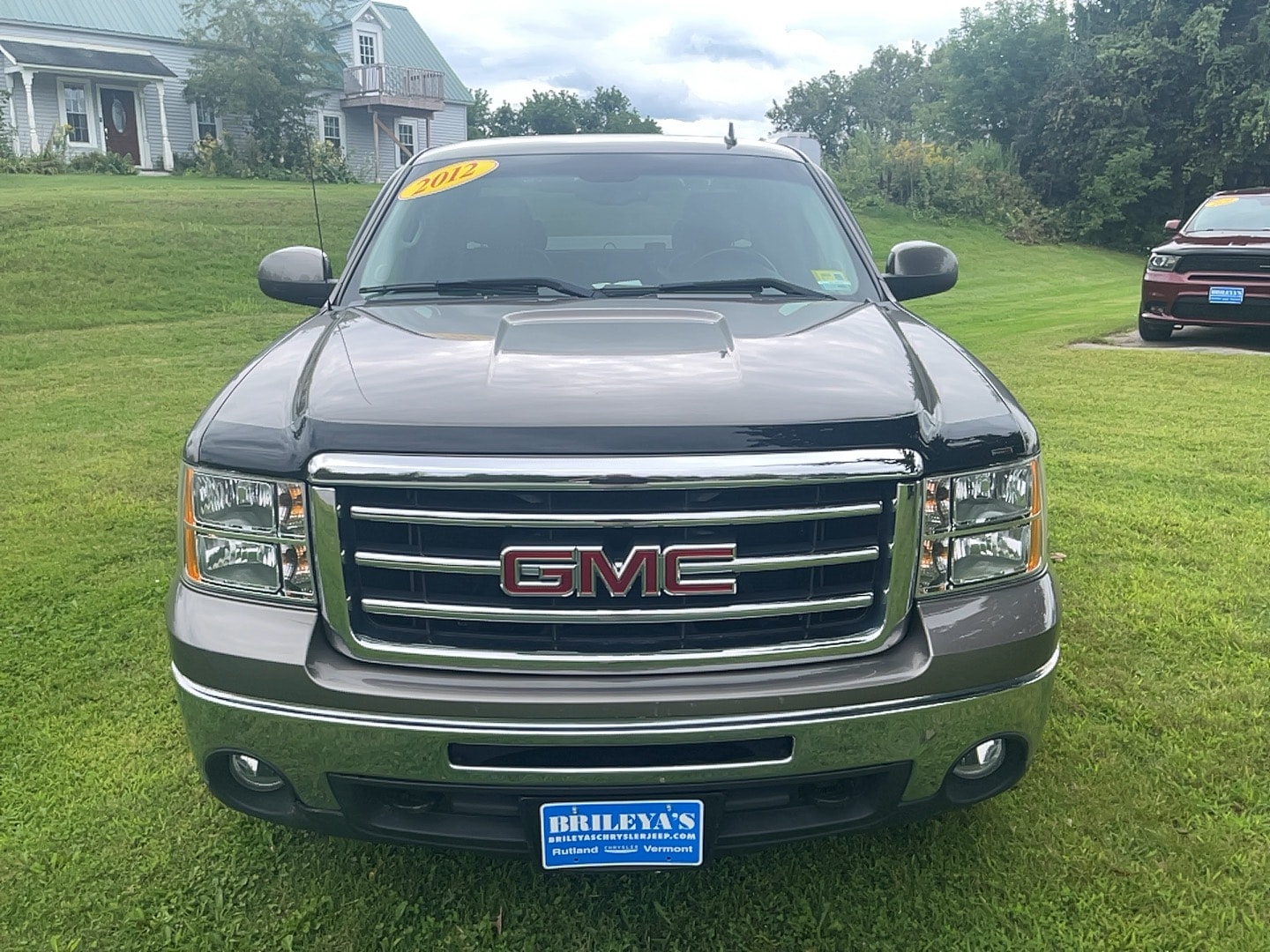 Used 2012 GMC Sierra 1500 SLT with VIN 1GTR2WE72CZ340907 for sale in Rutland, VT