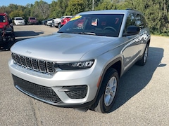 2025 Jeep Grand Cherokee LAREDO X 4X4 Sport Utility for Sale in Rutland, VT at Brileya's Chrysler Jeep