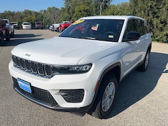 2025 Jeep Grand Cherokee LAREDO X 4X4 Sport Utility for Sale in Rutland, VT at Brileya's Chrysler Jeep