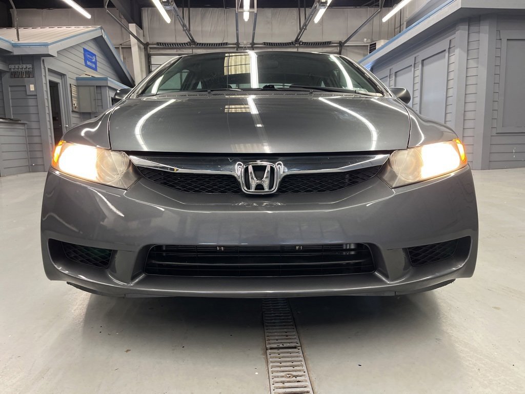 Used 2011 Honda Civic VP with VIN 19XFA1E32BE005890 for sale in Crystal Lake, IL