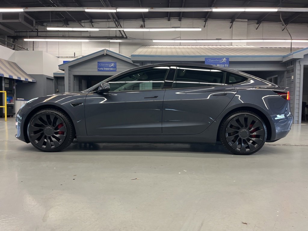 2022 Tesla Model 3 Performance photo 4