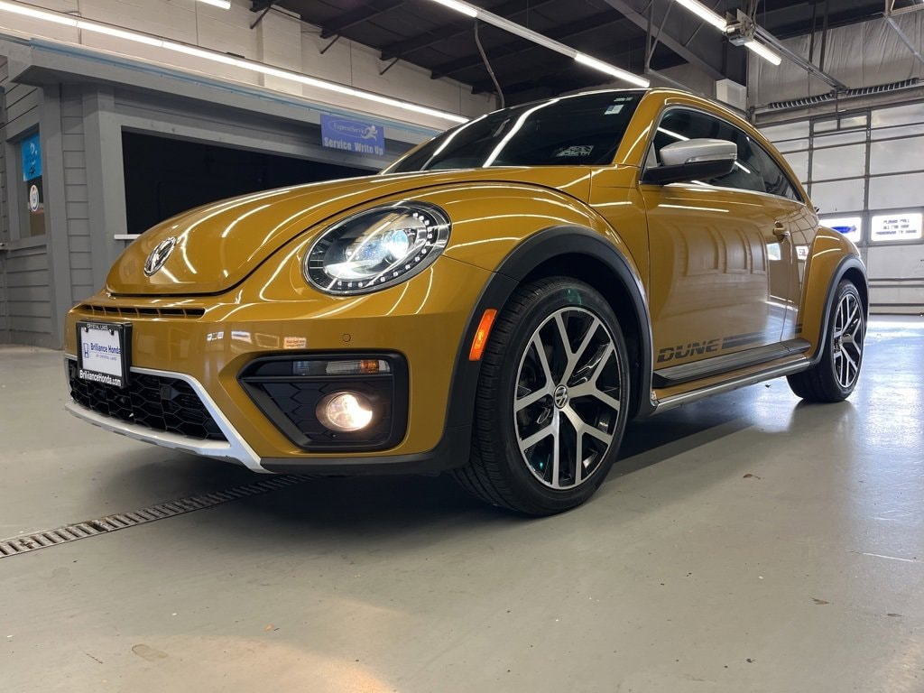 Used 2017 Volkswagen Beetle 1.8T Dune Hatchback