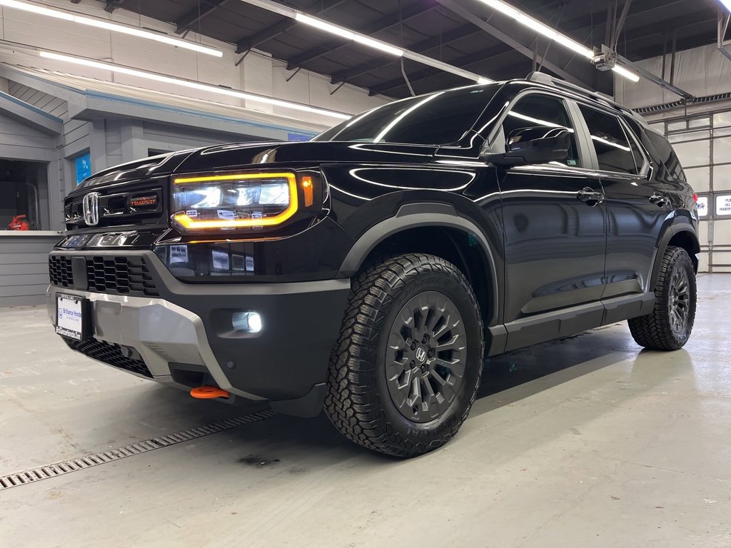 2026 Honda Passport TrailSport photo 3