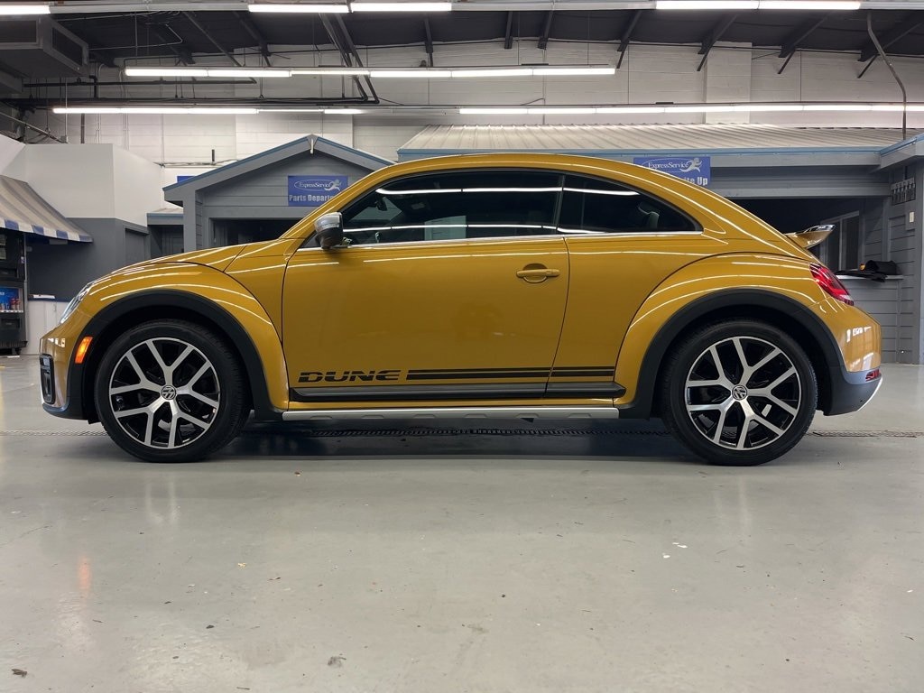 Used 2017 Volkswagen Beetle 1.8T Dune Hatchback