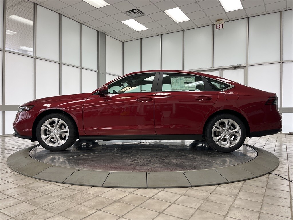 2025 Honda Accord LX photo 2