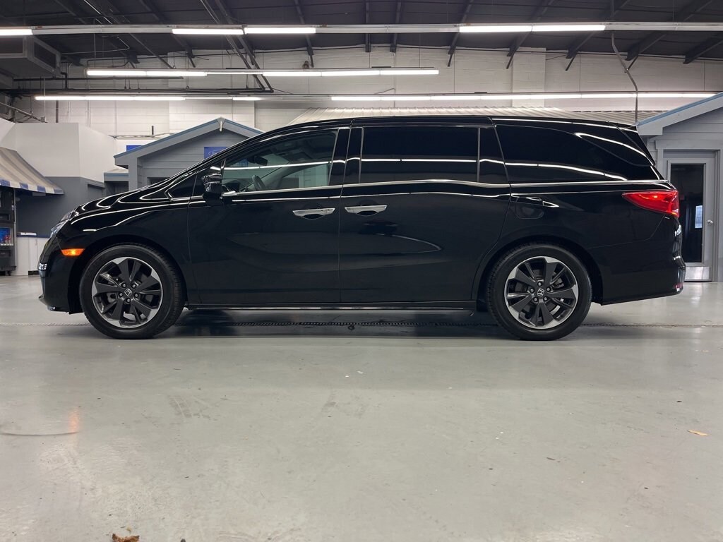 Used 2021 Honda Odyssey Elite Van